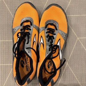 Brooks Track and Field Spikes